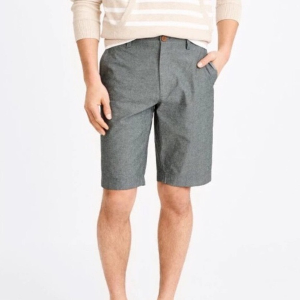 J CREW Gray Chambray Rivington Shorts - 37202 - Sz 33